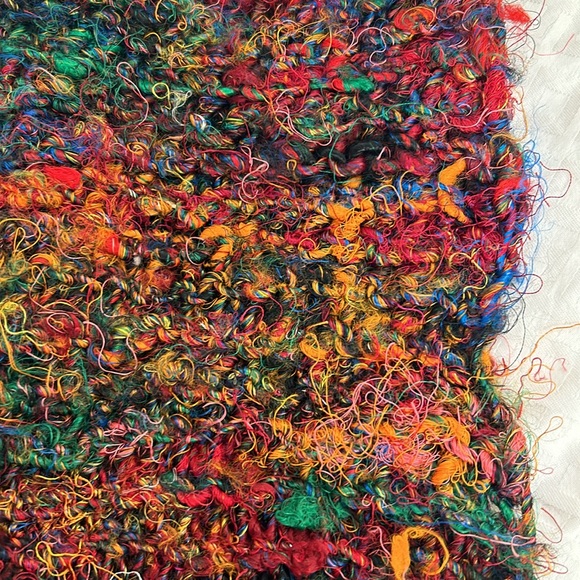 Silk Kathmandu Scarf Nepal Long Scarf 80”  vibrant Colors Pristine Cond - Picture 6 of 8